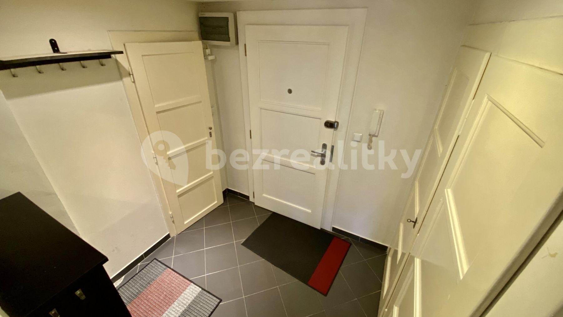 2 bedroom flat to rent, 45 m², Polská, Prague, Prague