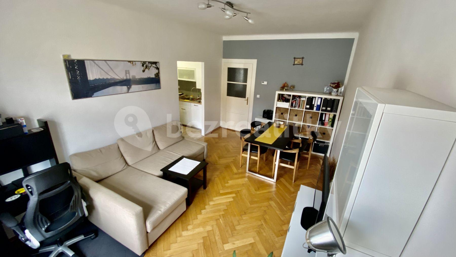 2 bedroom flat to rent, 45 m², Polská, Prague, Prague