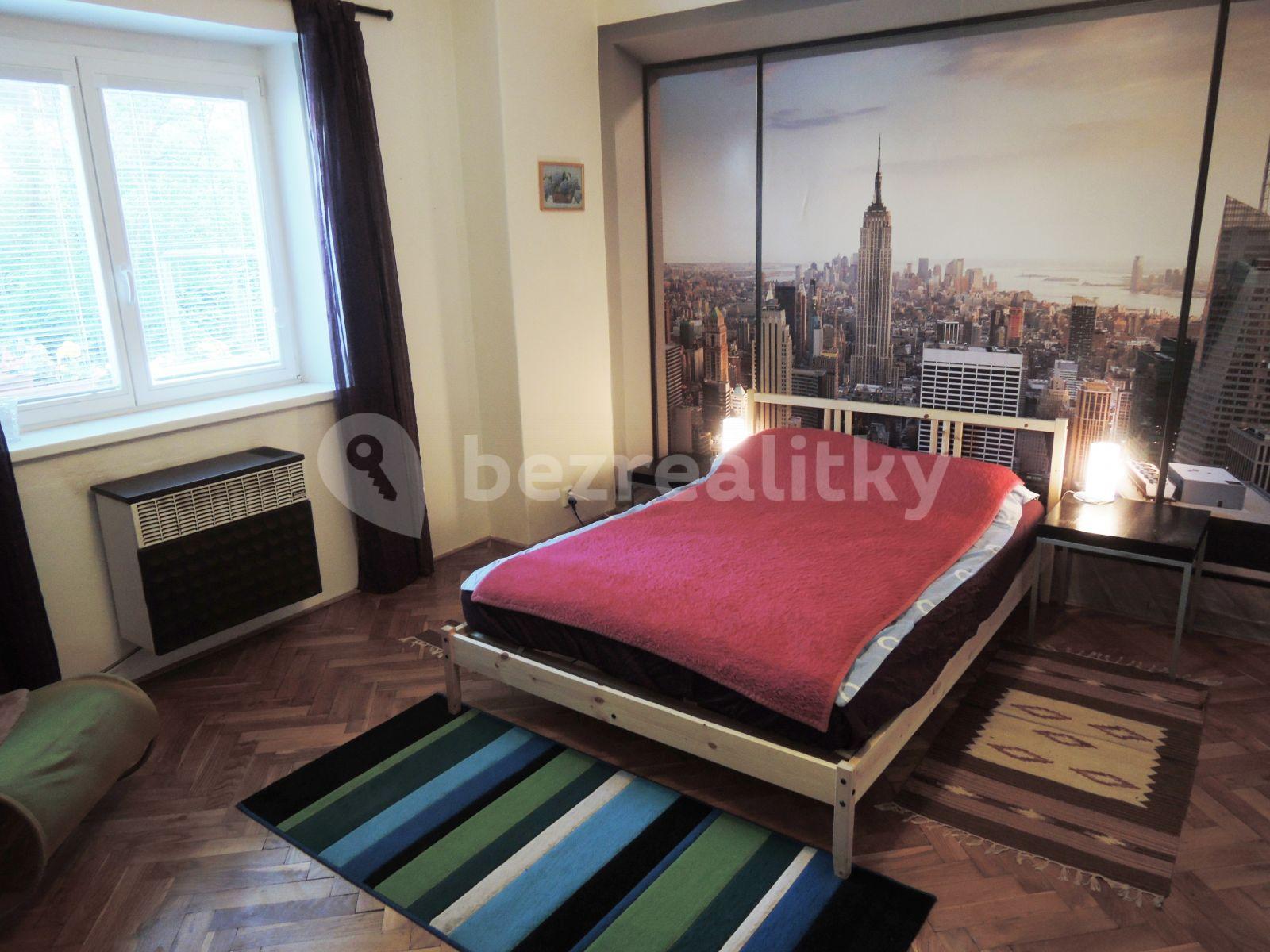 Small studio flat to rent, 29 m², Irkutská, Prague, Prague