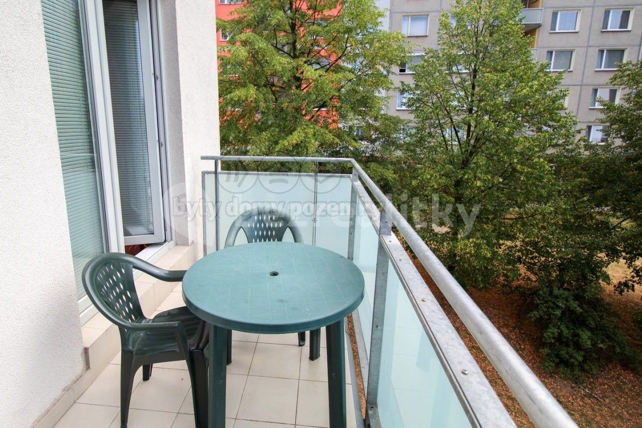 Studio flat for sale, 46 m², Novodvorská, Prague, Prague