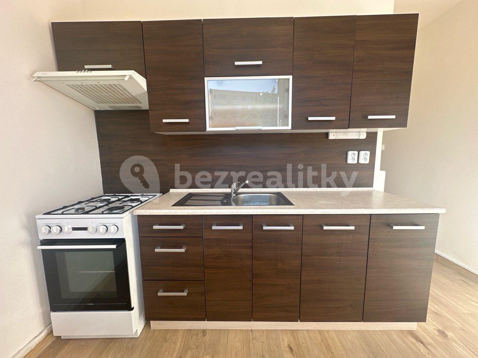 3 bedroom flat to rent, 54 m², Slovenská, Karviná, Moravskoslezský Region