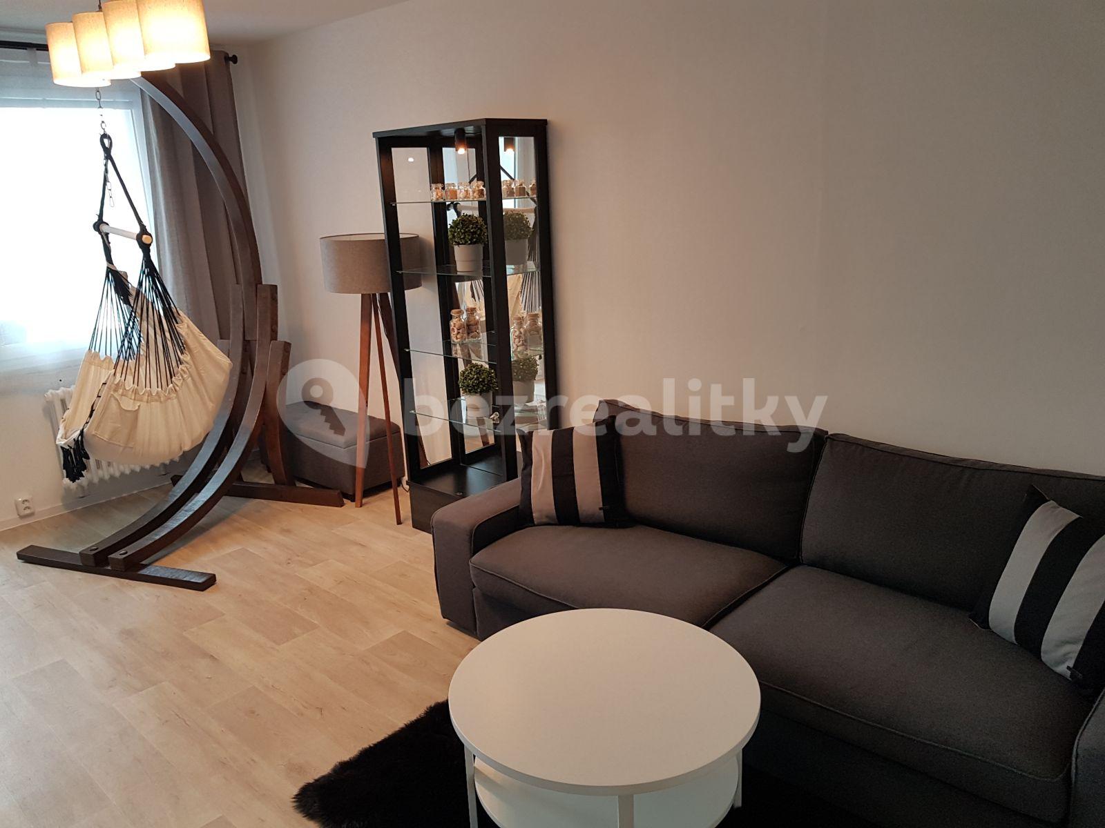 3 bedroom flat to rent, 76 m², Vajdova, Prague, Prague