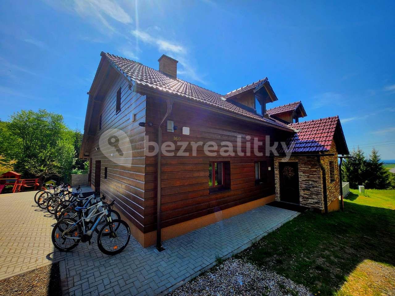 recreational property to rent, 0 m², Výprachtice, Pardubický Region