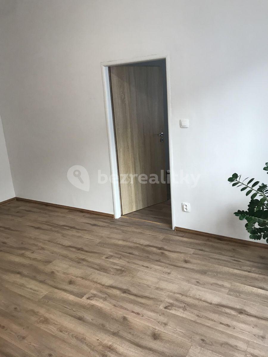 2 bedroom flat to rent, 60 m², Roháčova, Tábor, Jihočeský Region