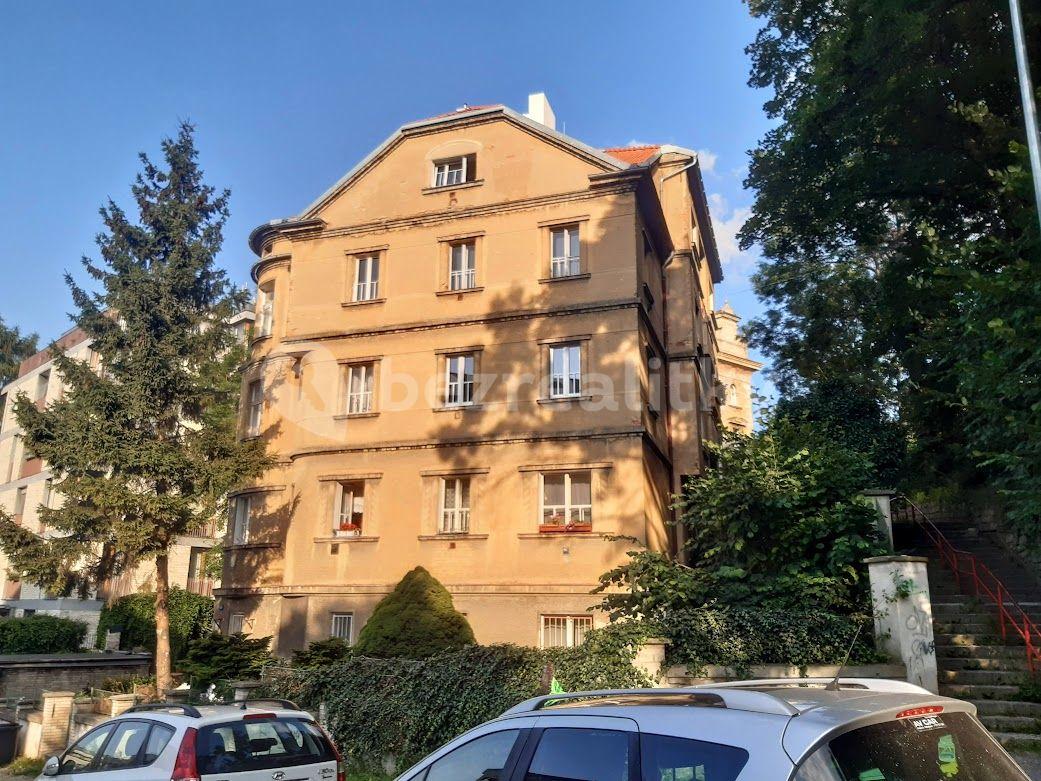 2 bedroom flat to rent, 46 m², U Nikolajky, Prague, Prague