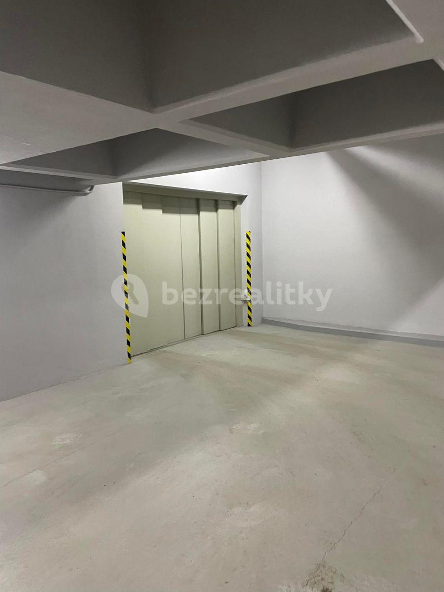 garage to rent, 13 m², Košická, Prague, Prague