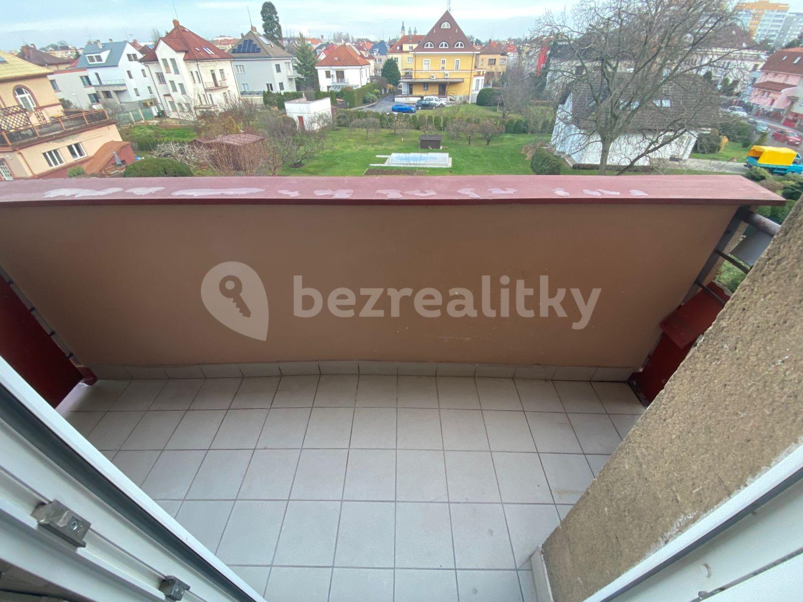 1 bedroom with open-plan kitchen flat to rent, 58 m², Horova, Hradec Králové, Královéhradecký Region