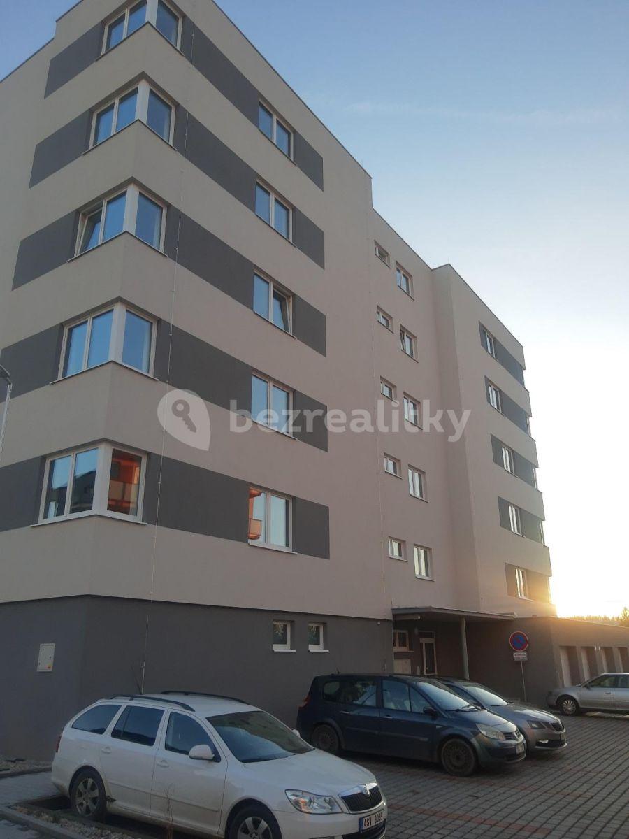 Studio flat to rent, 32 m², Rakovník, Středočeský Region