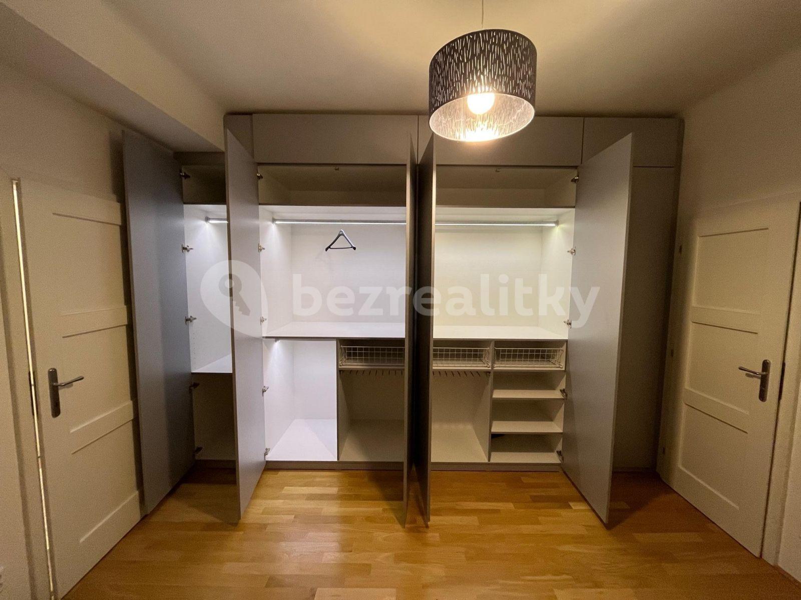 1 bedroom with open-plan kitchen flat to rent, 47 m², Kouřimská, Prague, Prague