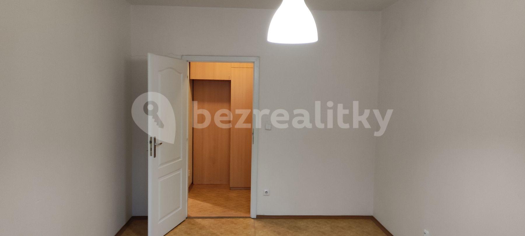 1 bedroom with open-plan kitchen flat to rent, 48 m², Na Kopcích, Třebíč, Vysočina Region