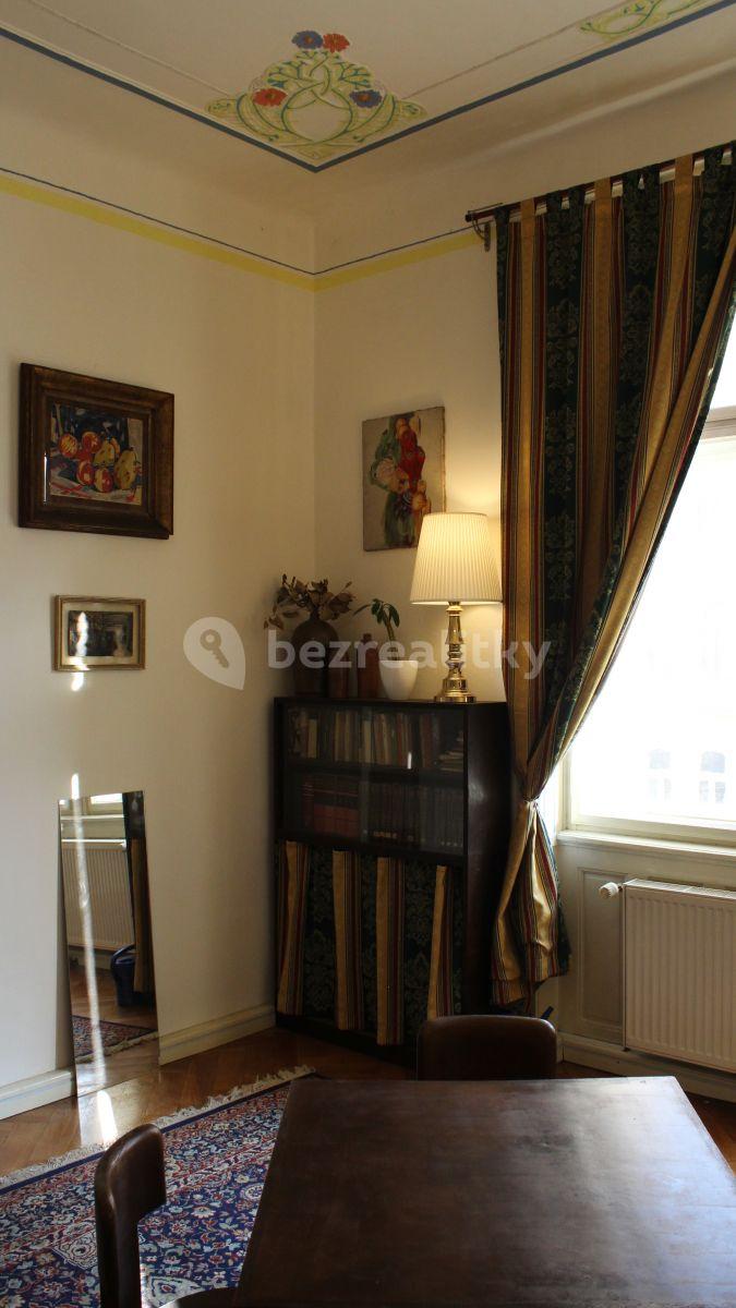 2 bedroom with open-plan kitchen flat to rent, 102 m², Dukelských hrdinů, Prague, Prague