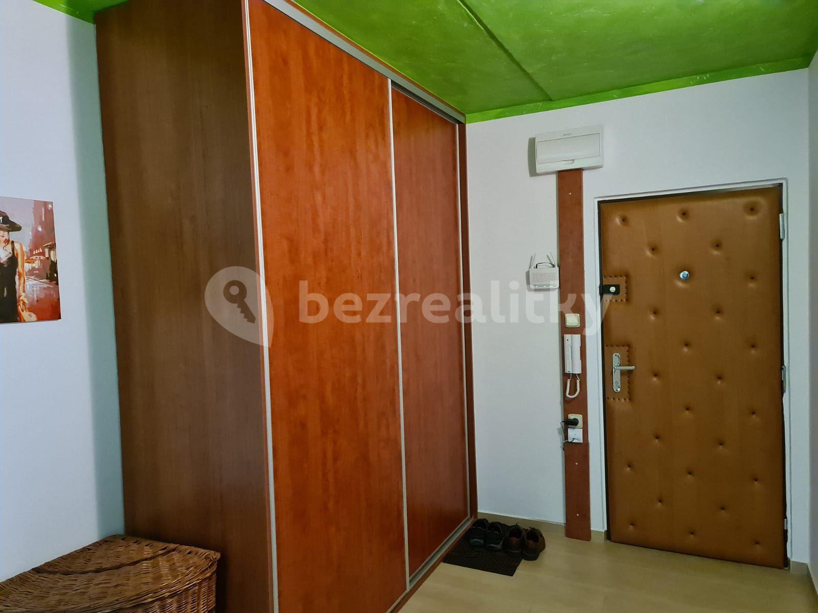 2 bedroom flat to rent, 65 m², Kpt. Nálepky, Louny, Ústecký Region