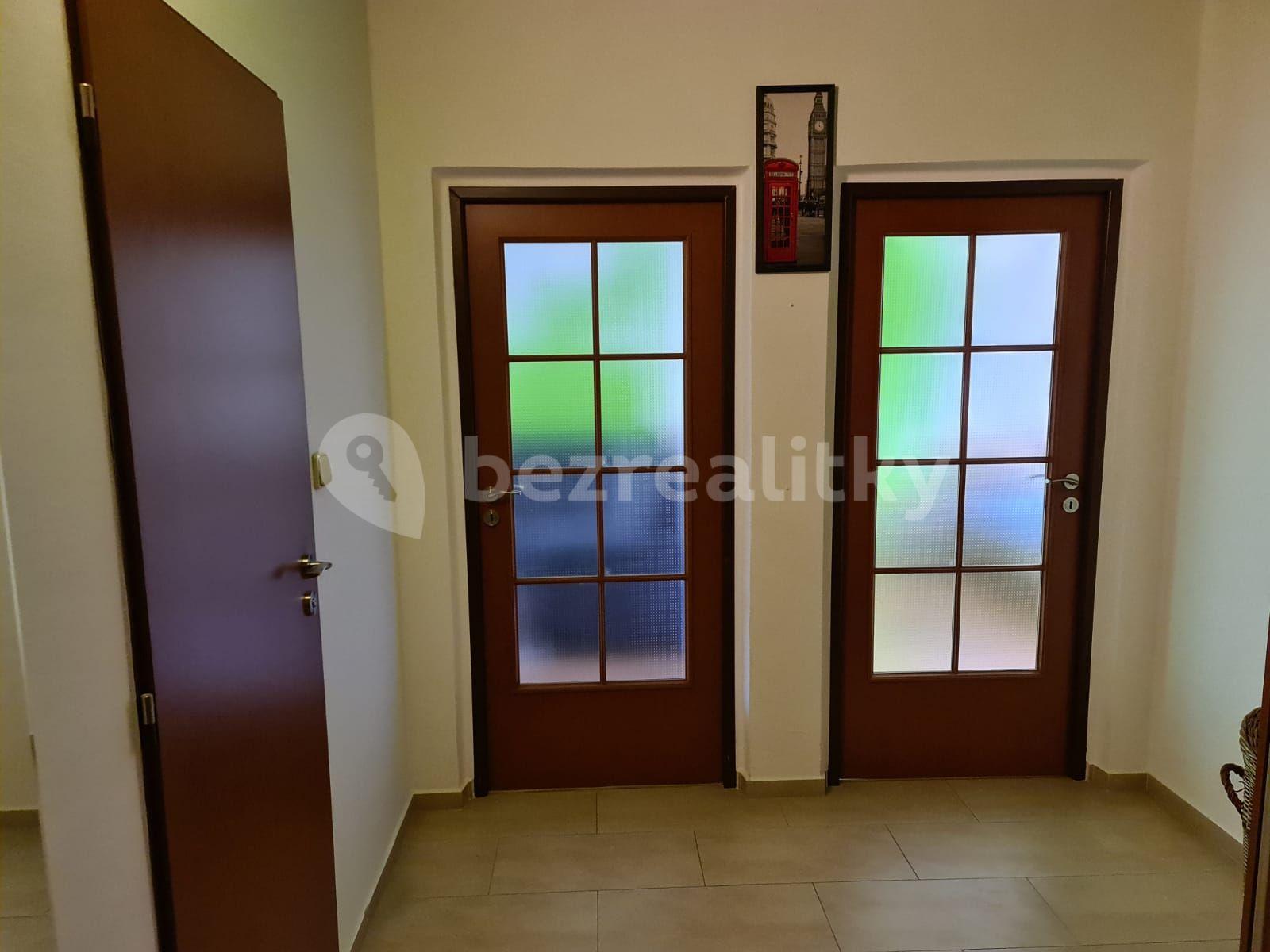 2 bedroom flat to rent, 65 m², Kpt. Nálepky, Louny, Ústecký Region