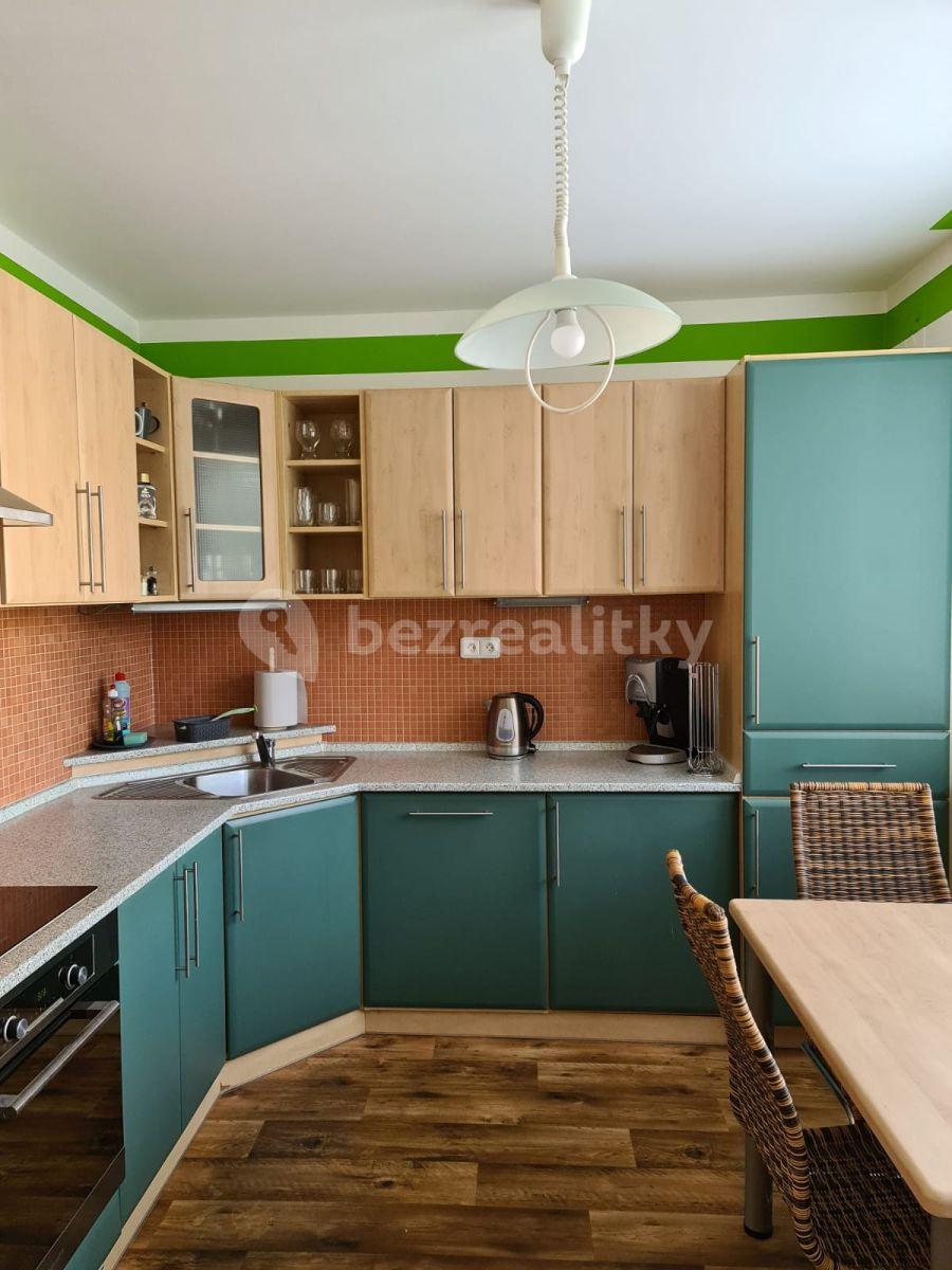 2 bedroom flat to rent, 65 m², Kpt. Nálepky, Louny, Ústecký Region