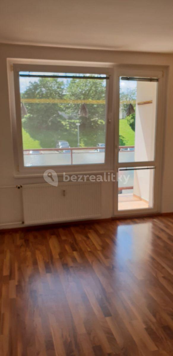 2 bedroom flat to rent, 65 m², Kpt. Nálepky, Louny, Ústecký Region