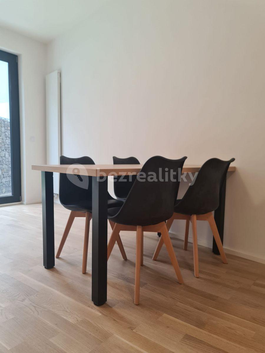 Studio flat to rent, 35 m², Prague, Prague