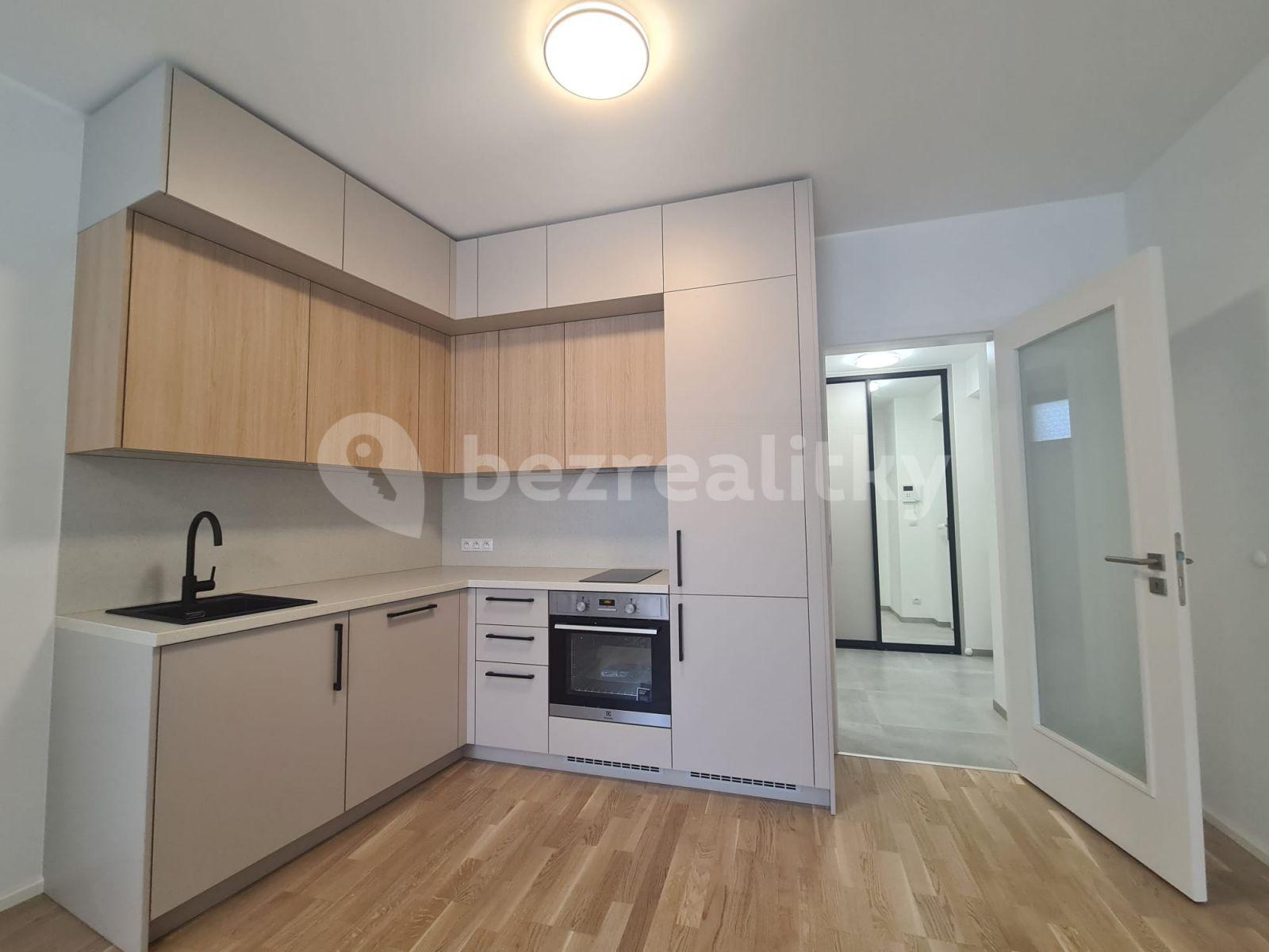 Studio flat to rent, 35 m², Prague, Prague