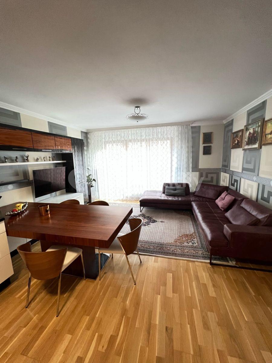 2 bedroom with open-plan kitchen flat for sale, 91 m², Hlubocká, Prague, Prague