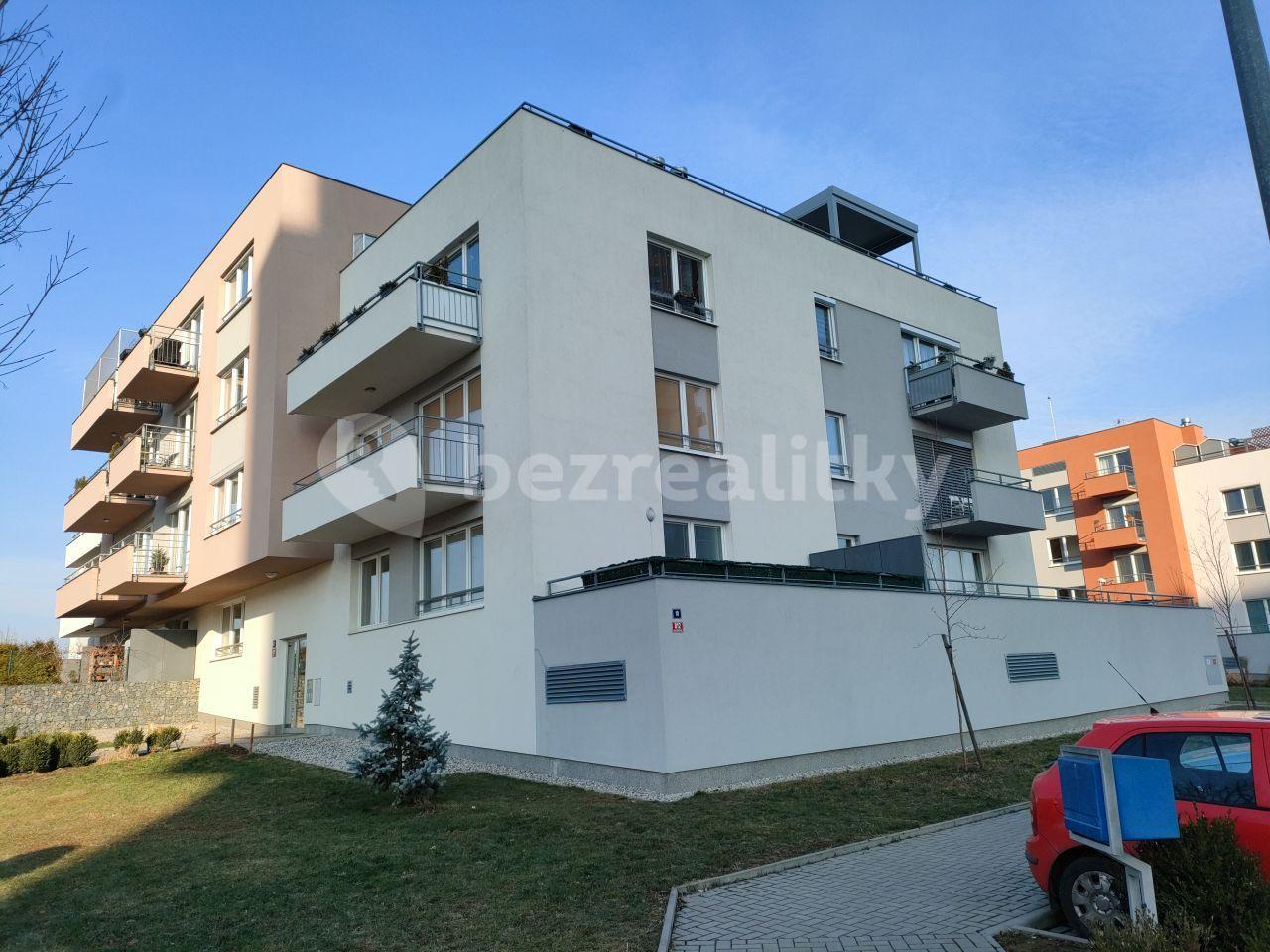 1 bedroom with open-plan kitchen flat to rent, 53 m², Hlučkova, Prague, Prague