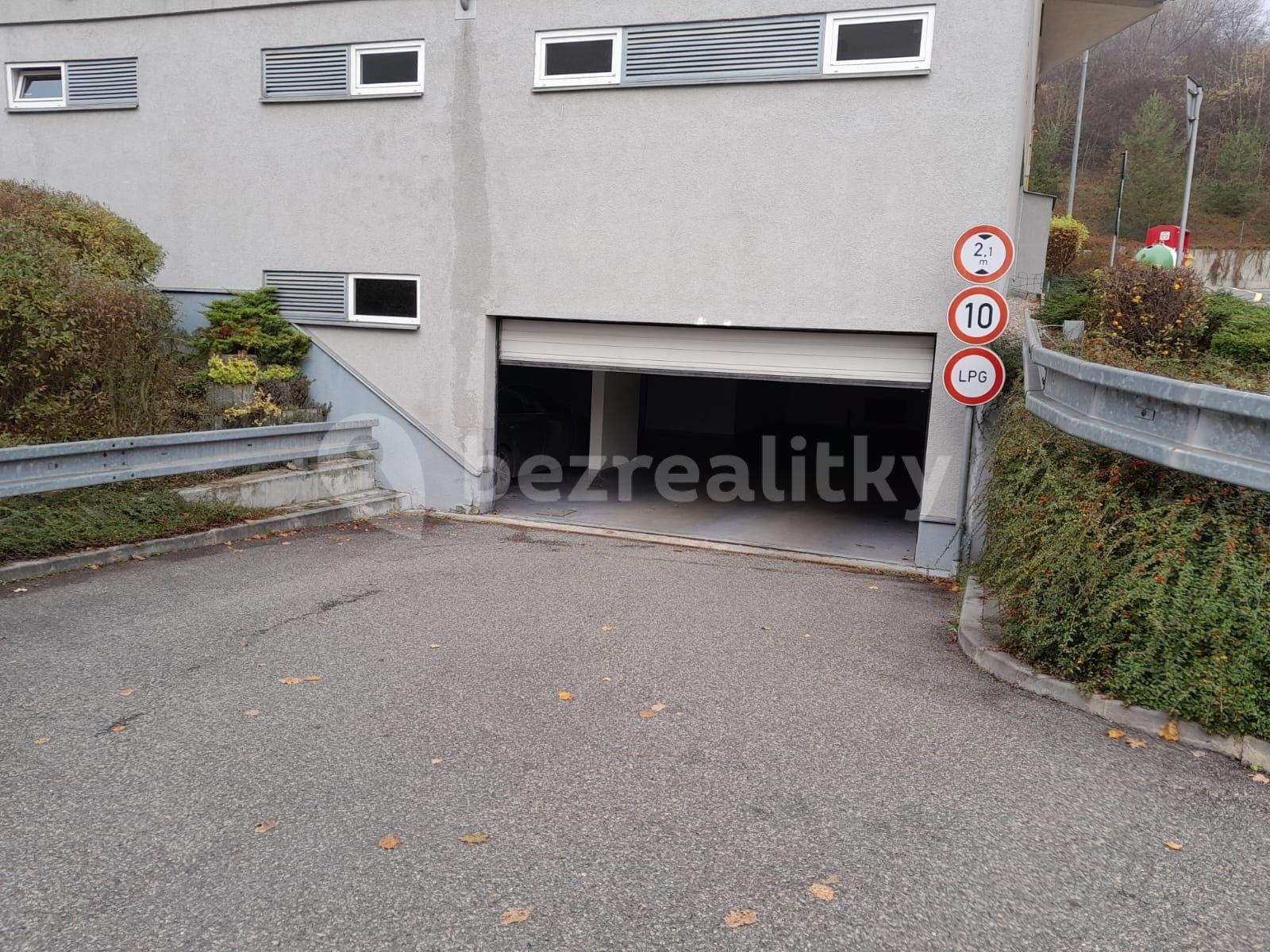 garage for sale, 13 m², Jeřabinová, Prague, Prague