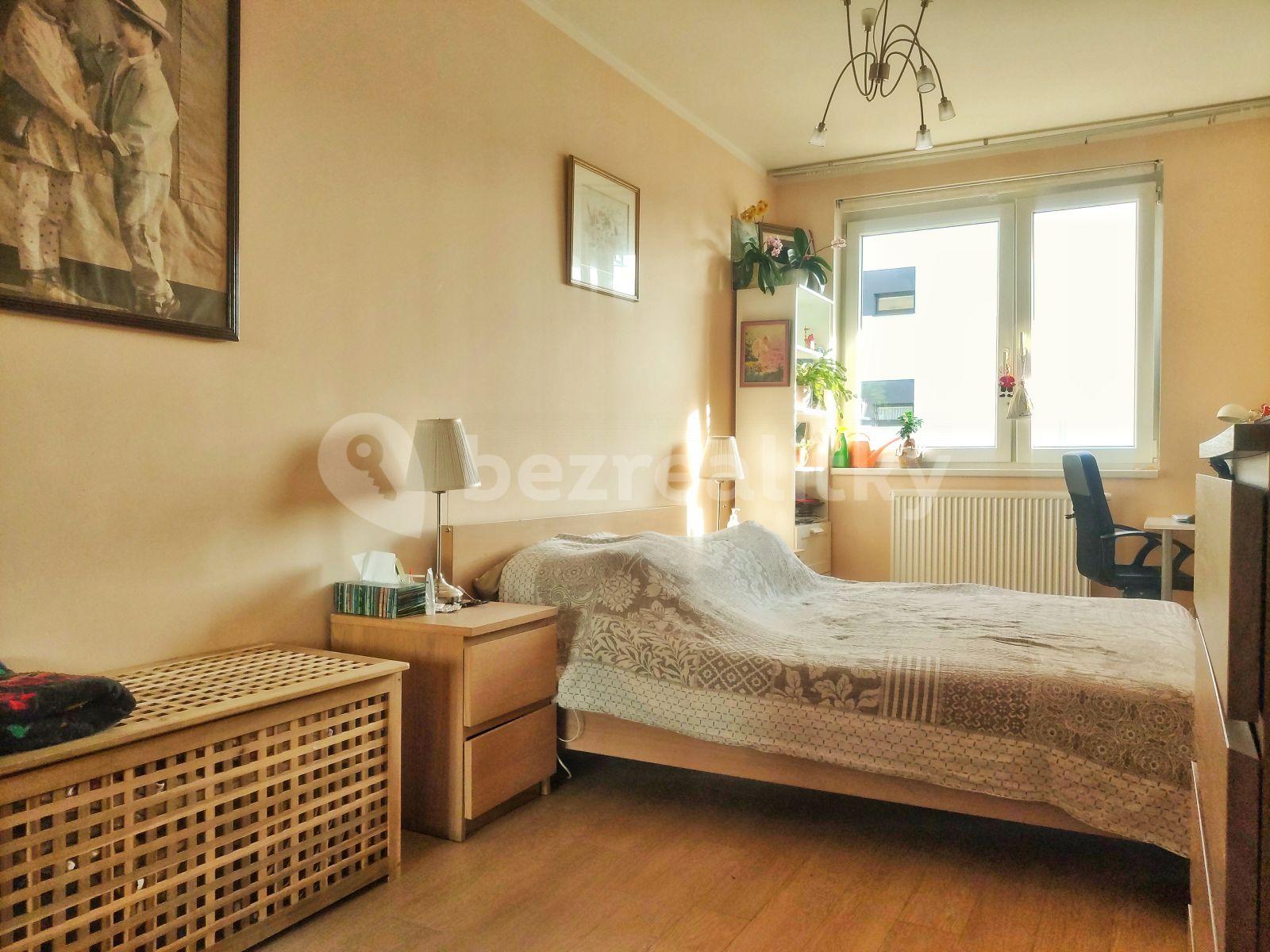 1 bedroom with open-plan kitchen flat to rent, 60 m², Zakšínská, Prague, Prague