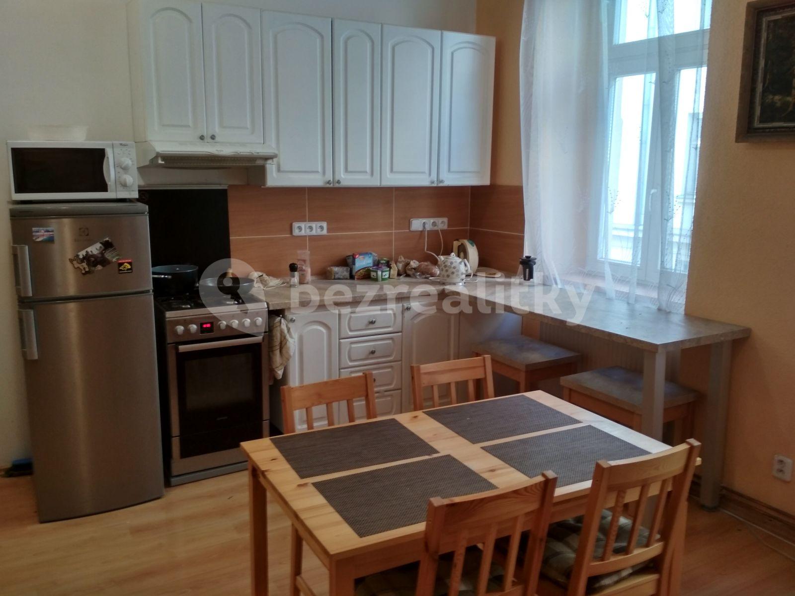 2 bedroom with open-plan kitchen flat to rent, 83 m², Soukenická, Brno, Jihomoravský Region