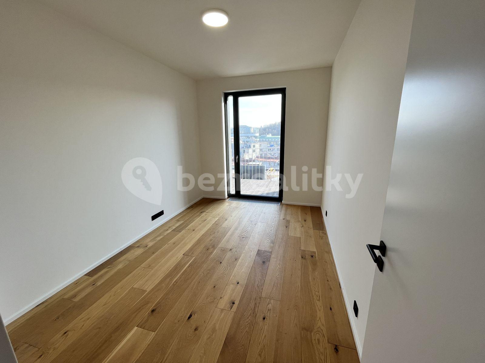 2 bedroom with open-plan kitchen flat to rent, 104 m², Grafická, Prague, Prague