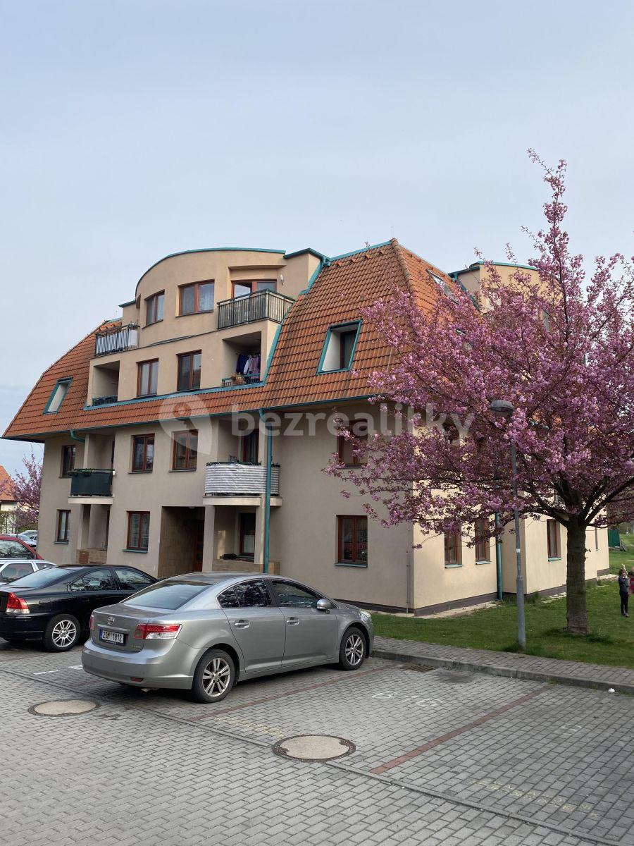 2 bedroom flat to rent, 44 m², Velké Přílepy, Středočeský Region