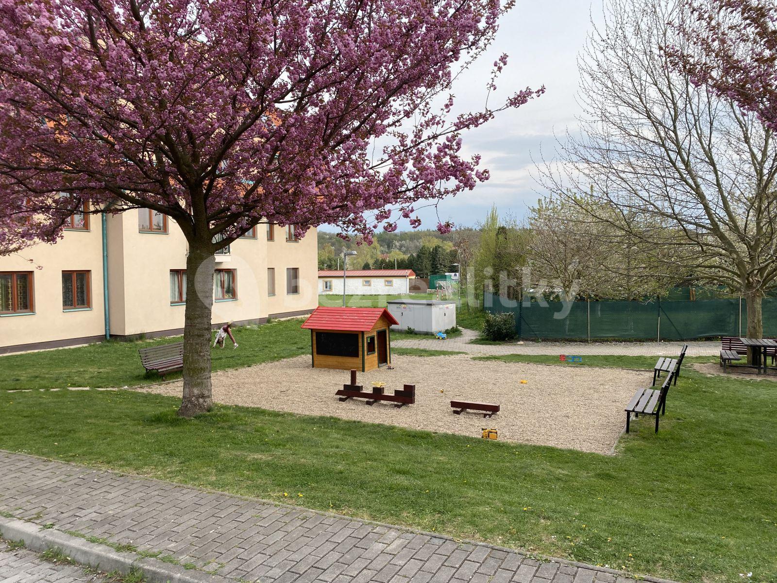 2 bedroom flat to rent, 44 m², Velké Přílepy, Středočeský Region