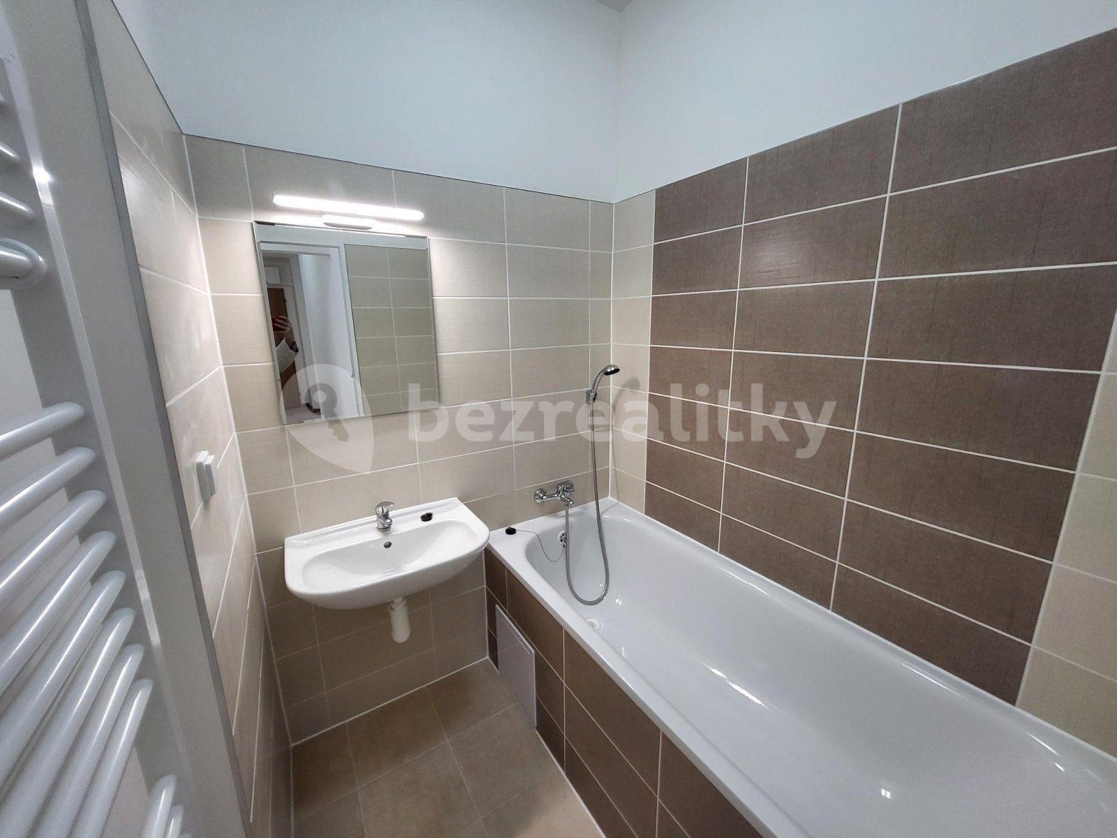 2 bedroom flat to rent, 55 m², tř. Osvobození, Karviná, Moravskoslezský Region