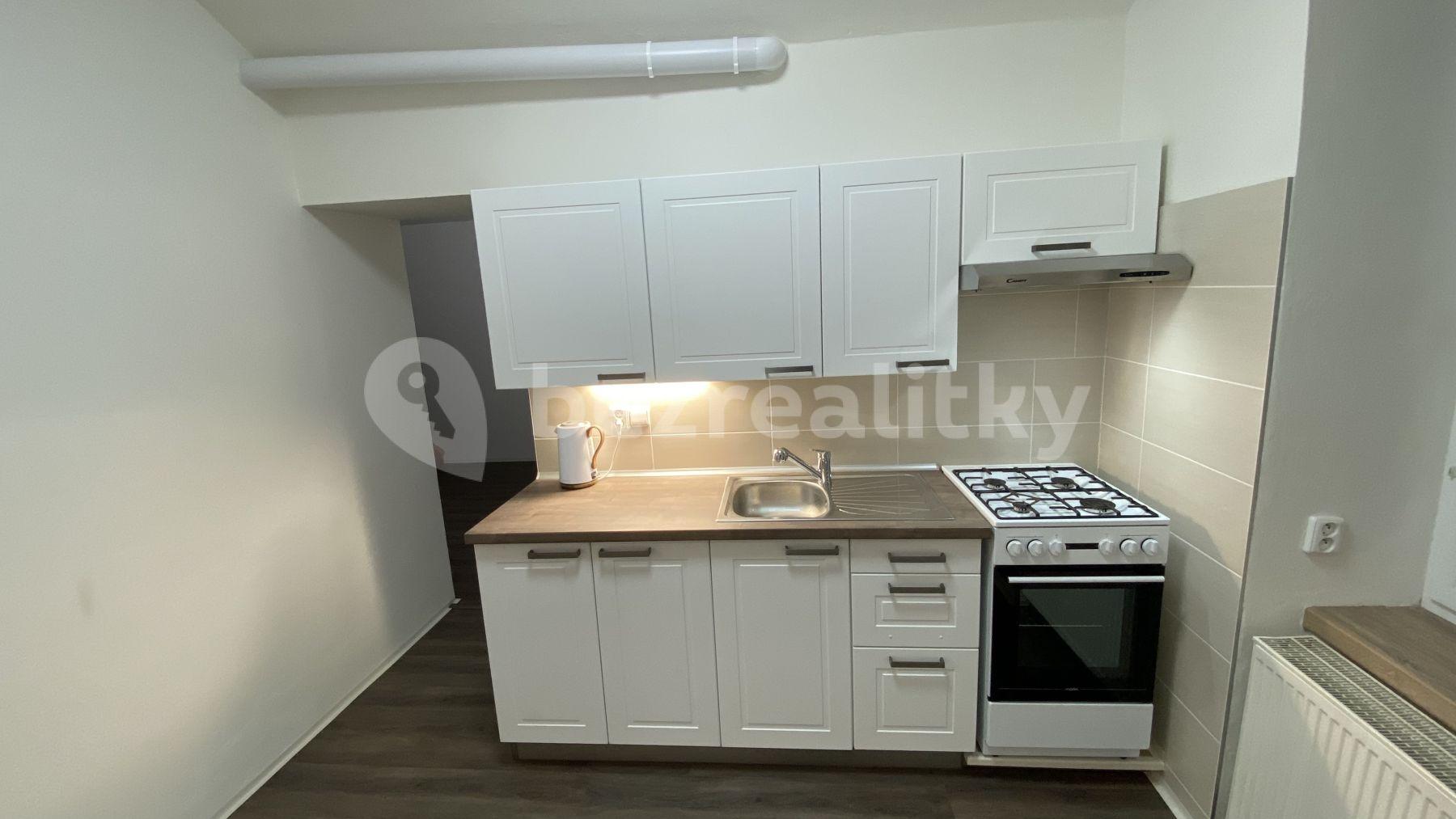 1 bedroom flat to rent, 37 m², U Dráhy, Plzeň, Plzeňský Region