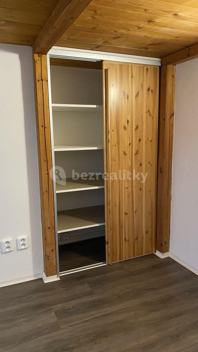 1 bedroom flat to rent, 37 m², U Dráhy, Plzeň, Plzeňský Region