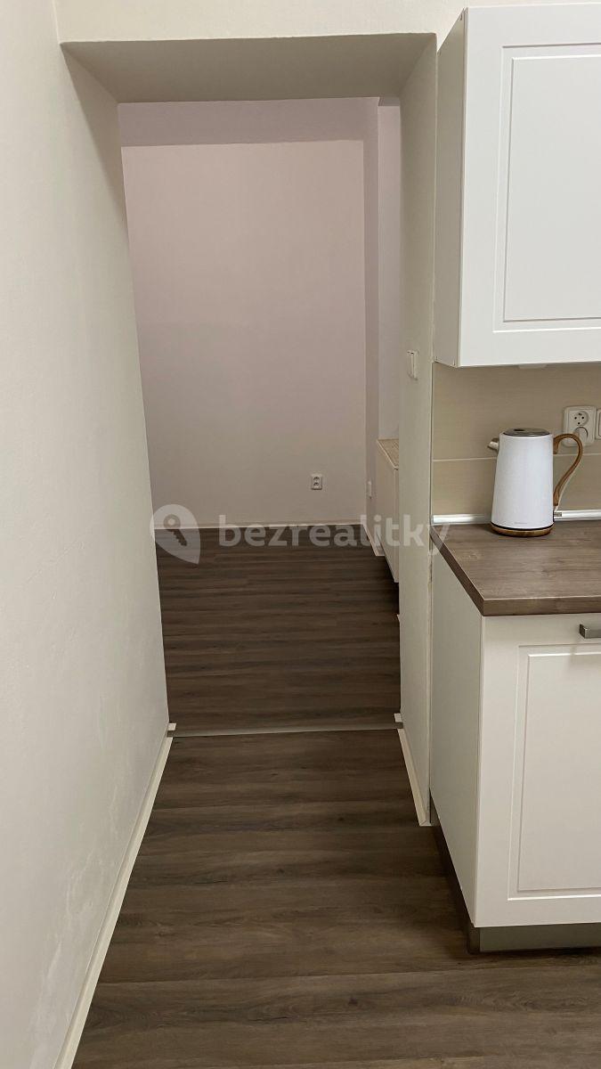 1 bedroom flat to rent, 37 m², U Dráhy, Plzeň, Plzeňský Region