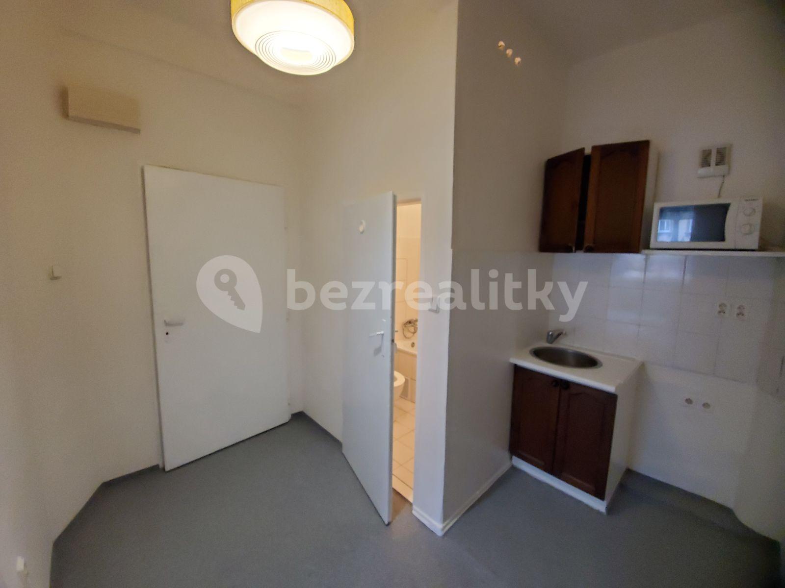 Studio flat for sale, 36 m², Holečkova, Prague, Prague