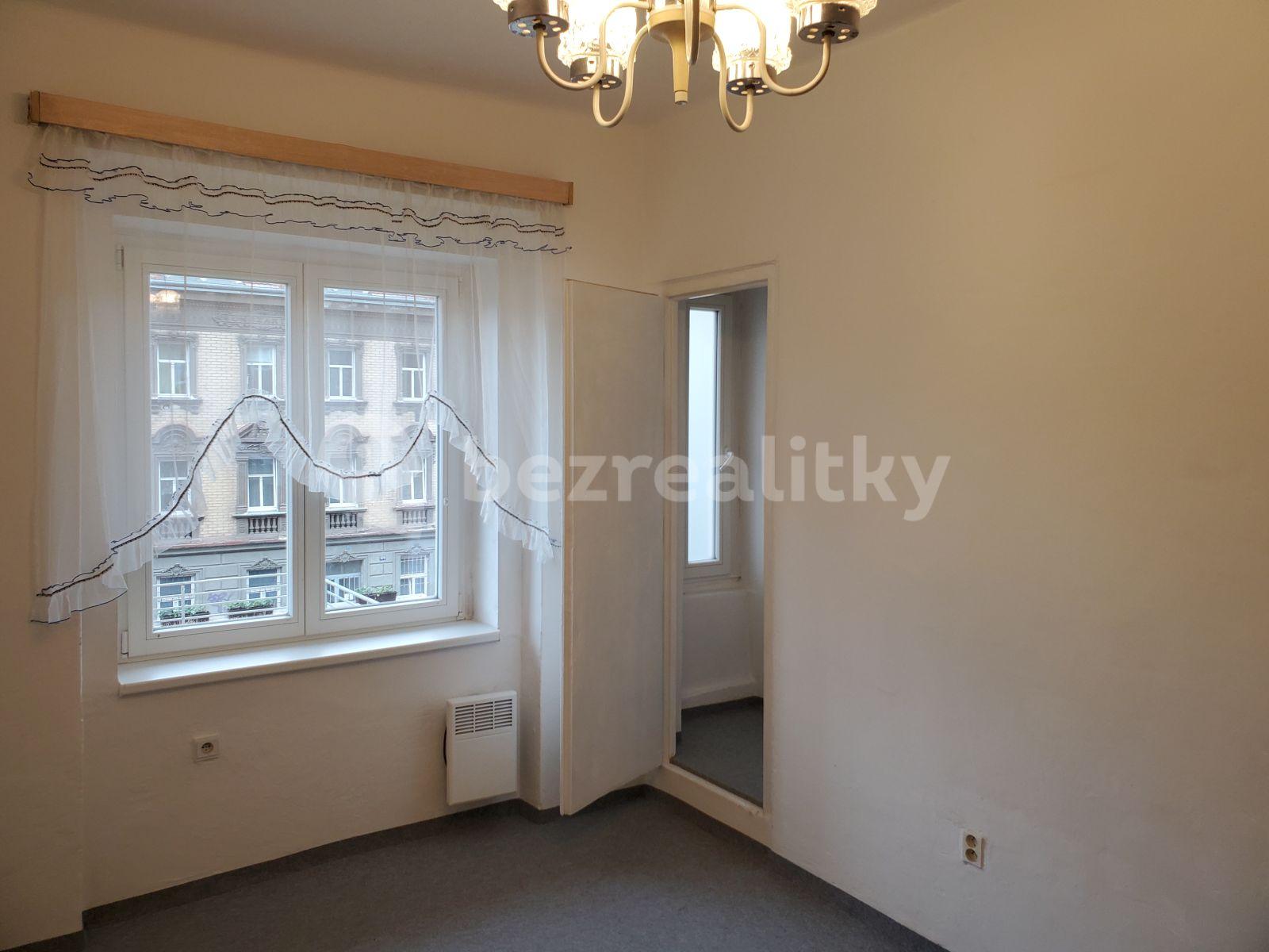 Studio flat for sale, 36 m², Holečkova, Prague, Prague