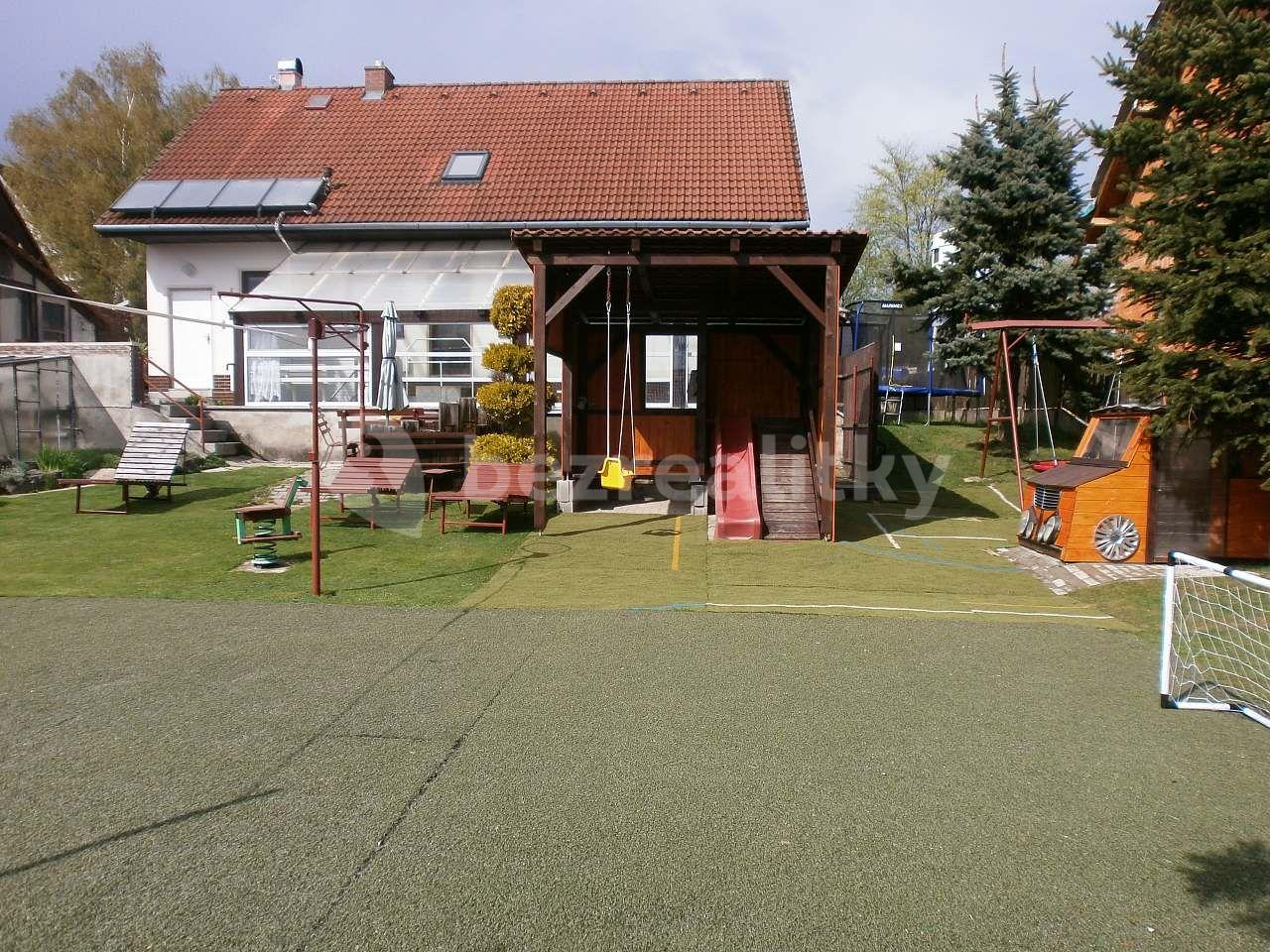 recreational property to rent, 0 m², Škrdlovice, Vysočina Region