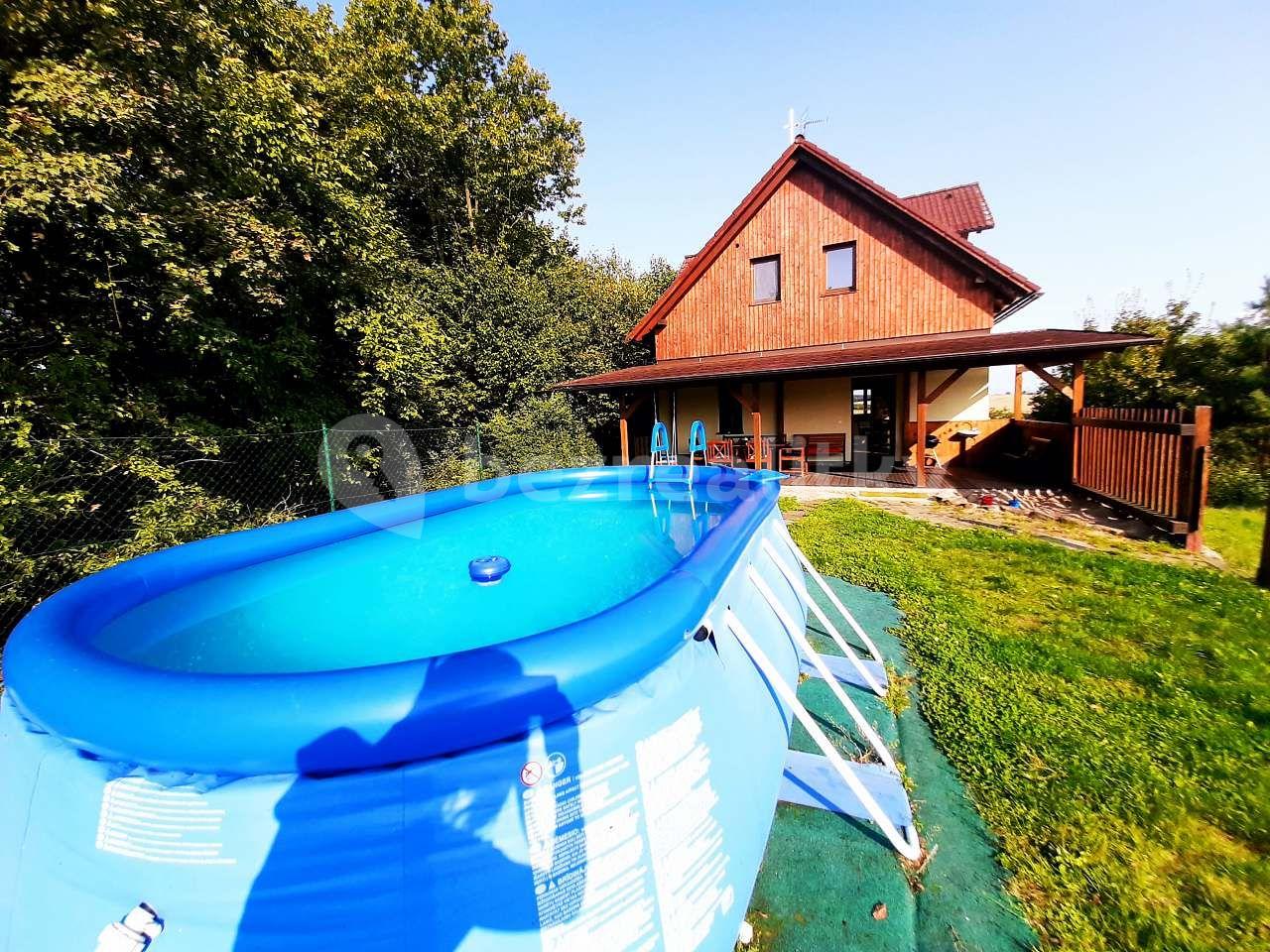 recreational property to rent, 0 m², Choustníkovo Hradiště, Královéhradecký Region