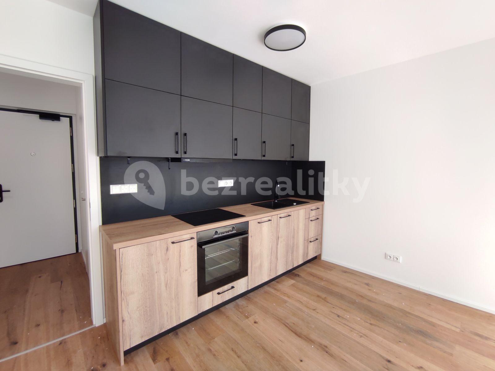 Studio flat to rent, 38 m², Kurandové, Prague, Prague