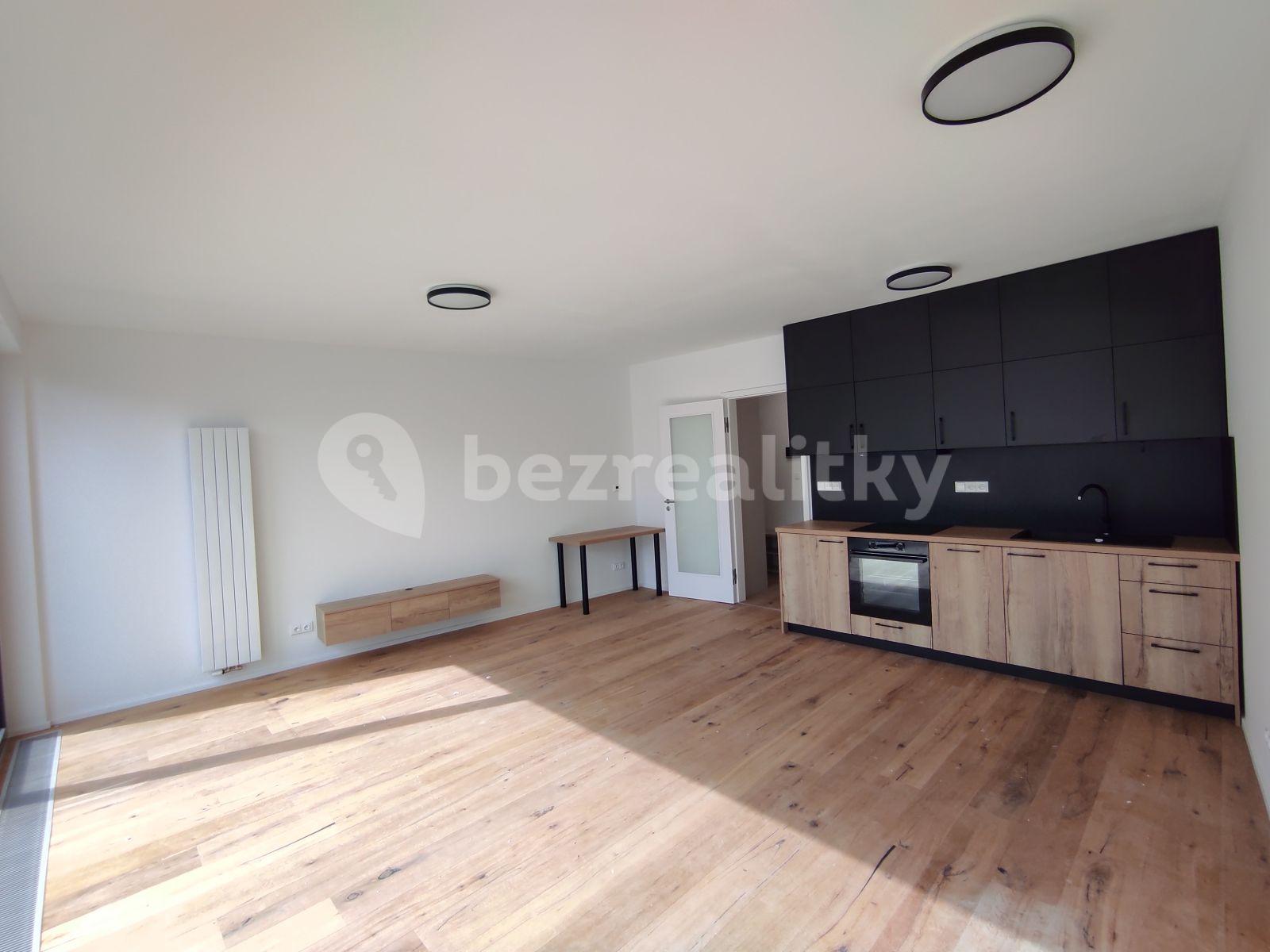 Studio flat to rent, 38 m², Kurandové, Prague, Prague