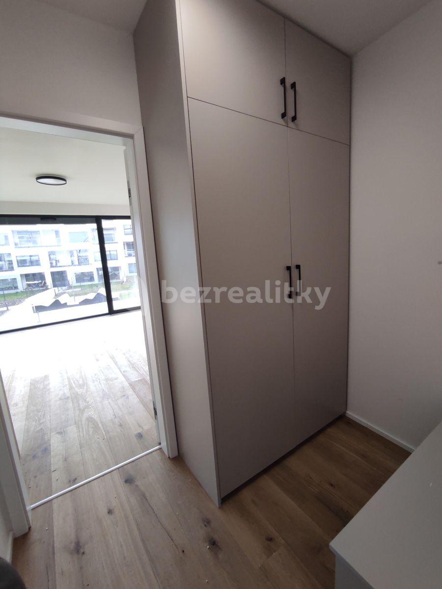 Studio flat to rent, 38 m², Kurandové, Prague, Prague