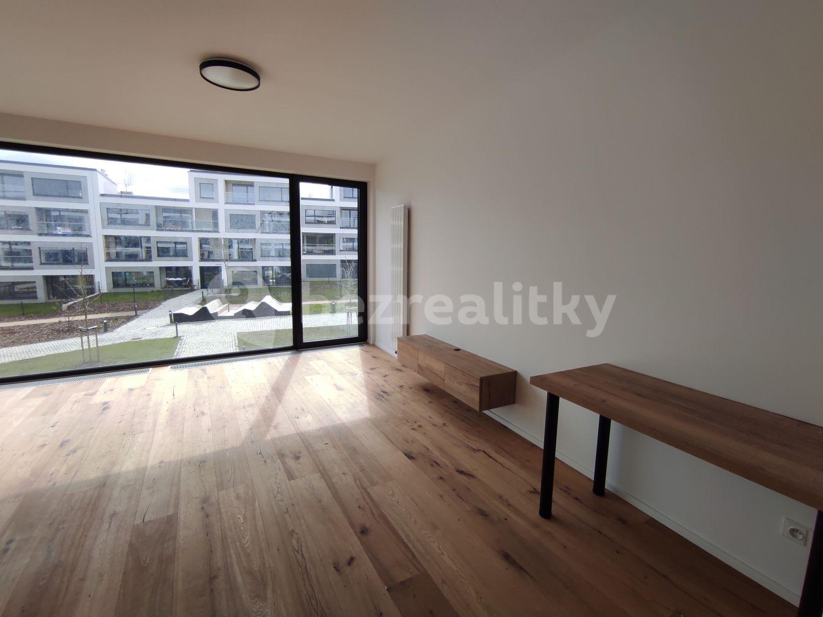 Studio flat to rent, 38 m², Kurandové, Prague, Prague