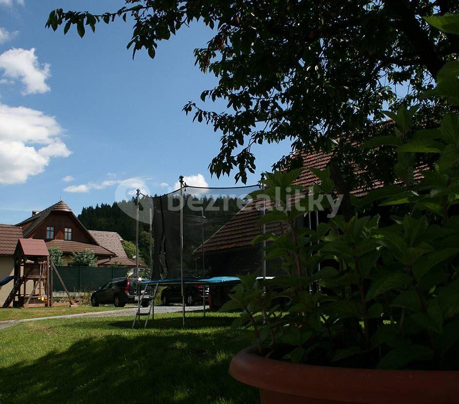 recreational property to rent, 0 m², Prostřední Bečva, Zlínský Region