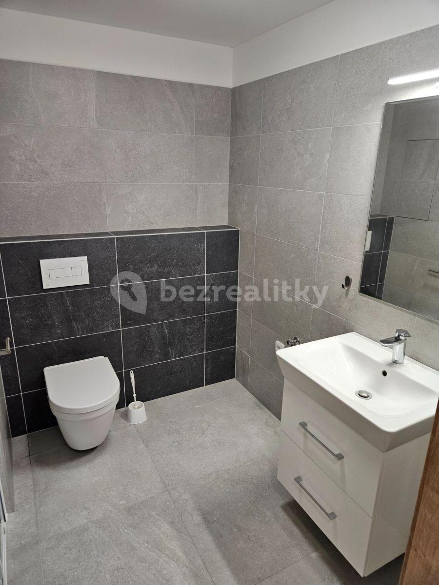 Studio flat to rent, 30 m², Sídliště Osvobození, Vyškov, Jihomoravský Region