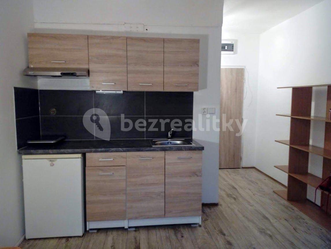 Studio flat to rent, 19 m², Východní, Karlovy Vary, Karlovarský Region