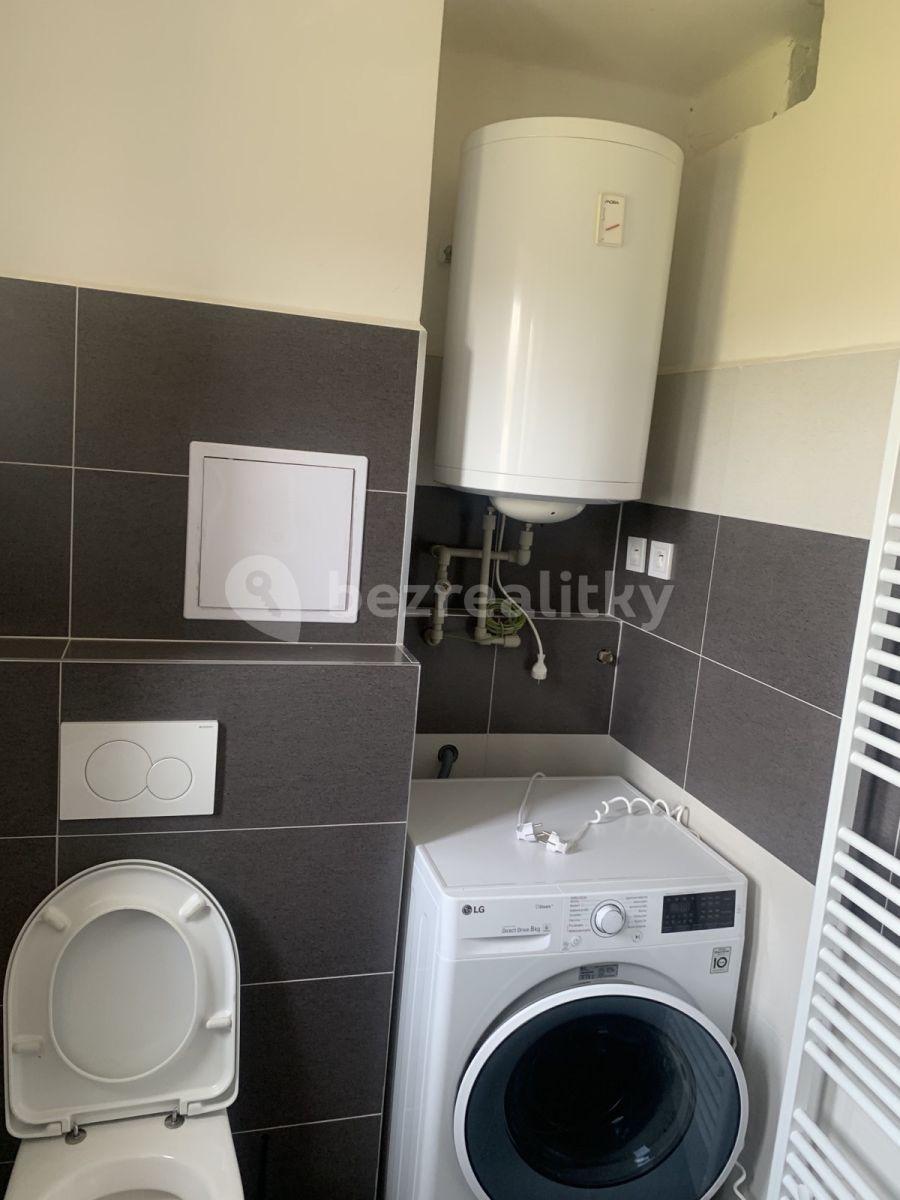 2 bedroom flat to rent, 59 m², Pardubická, Chrudim, Pardubický Region