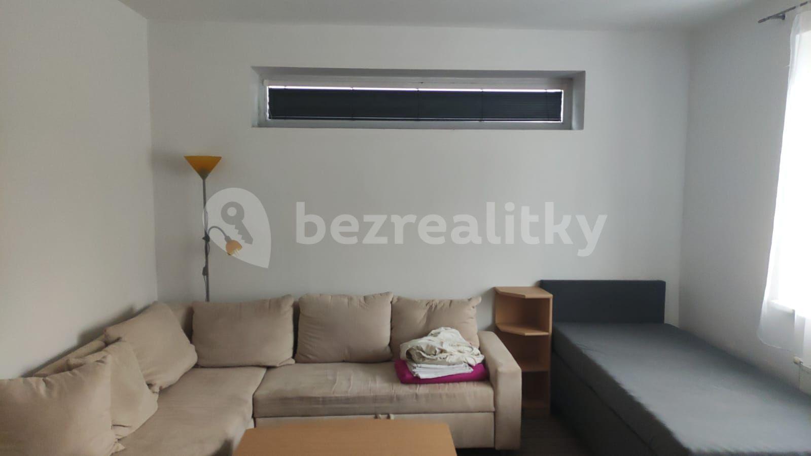 3 bedroom flat to rent, 15 m², Selicharova, Hradec Králové, Královéhradecký Region