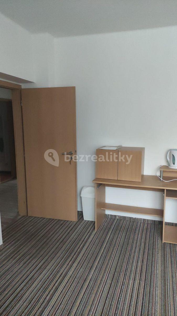 3 bedroom flat to rent, 15 m², Selicharova, Hradec Králové, Královéhradecký Region