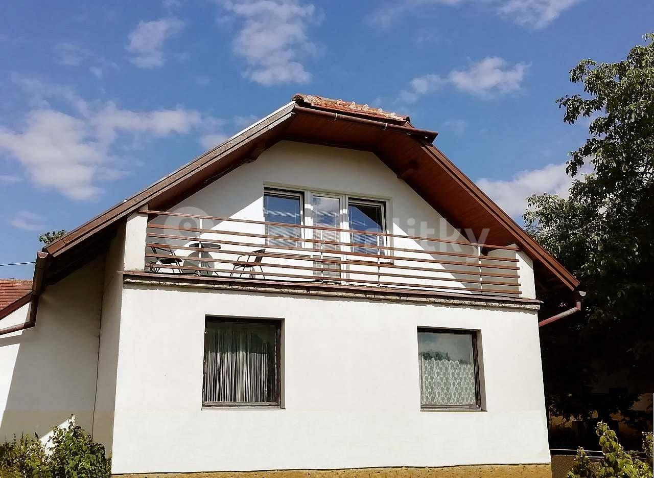 recreational property to rent, 0 m², Rozsochy, Vysočina Region