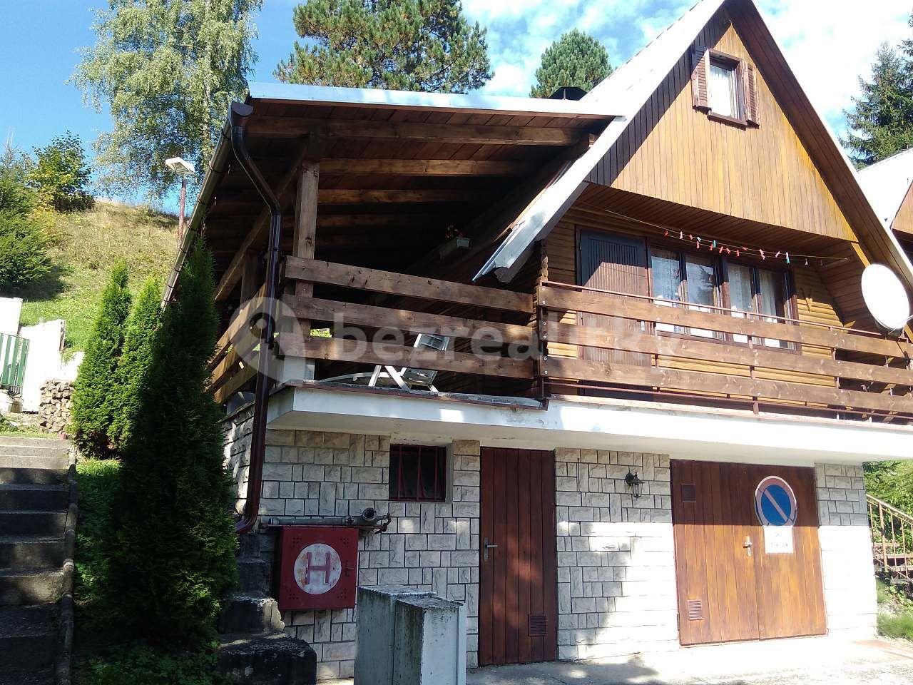 recreational property to rent, 0 m², Prostřední Bečva, Zlínský Region