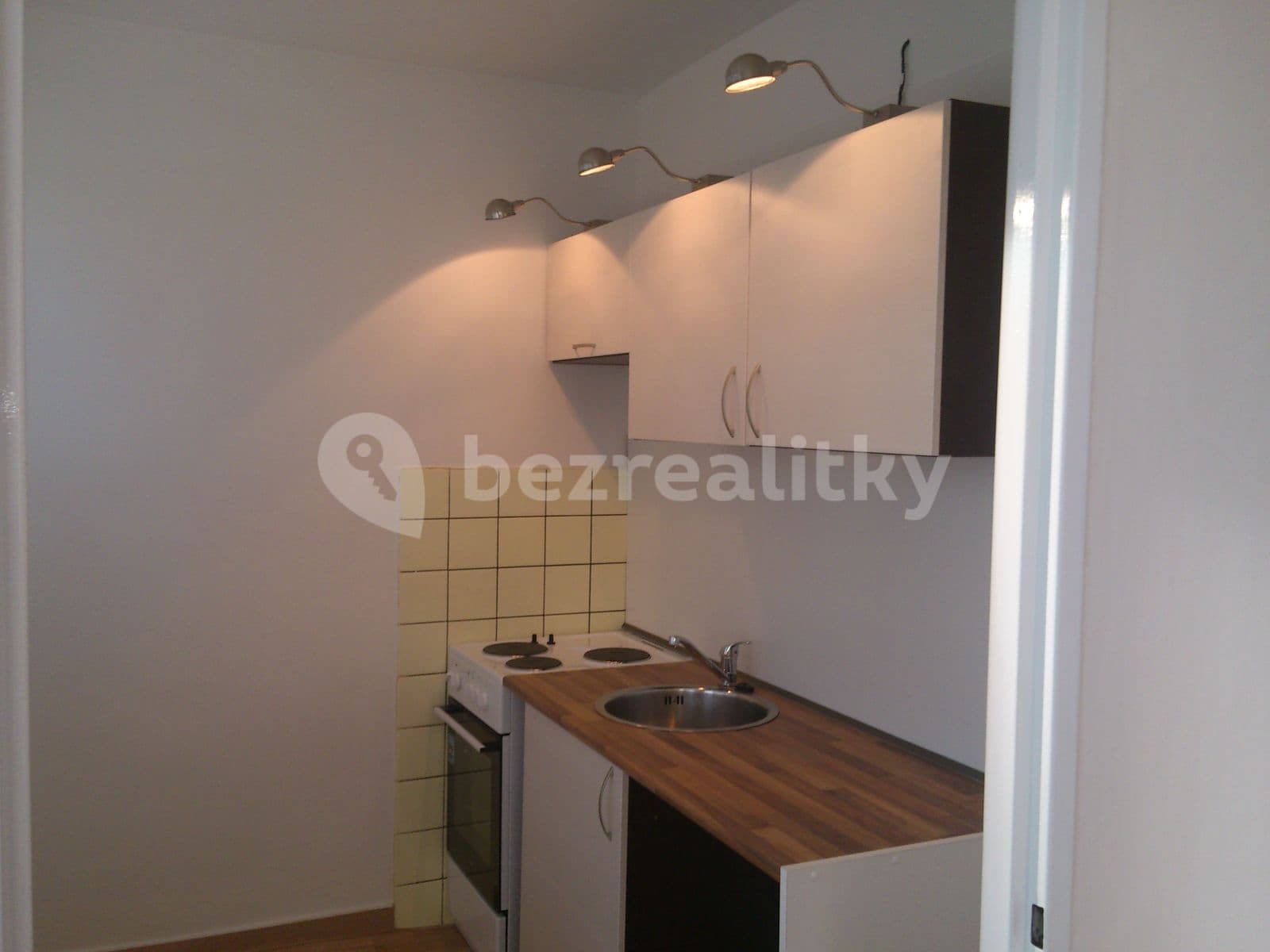 1 bedroom flat to rent, 28 m², Petra Křičky, Ostrava, Moravskoslezský Region
